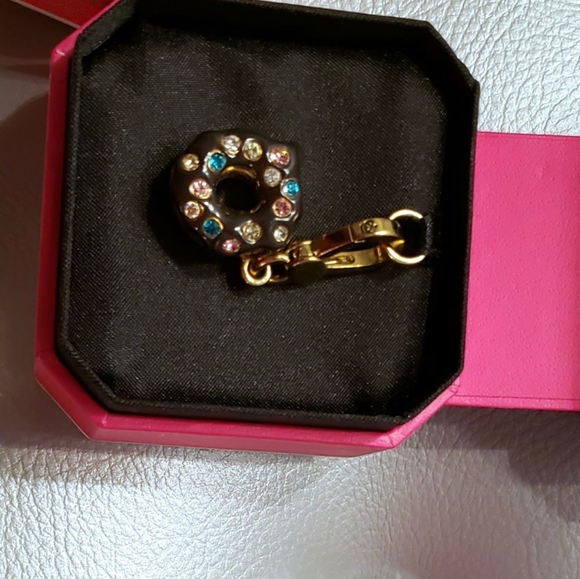 Juicy Couture charm and bracelet collection haul - Picture 5 of 13